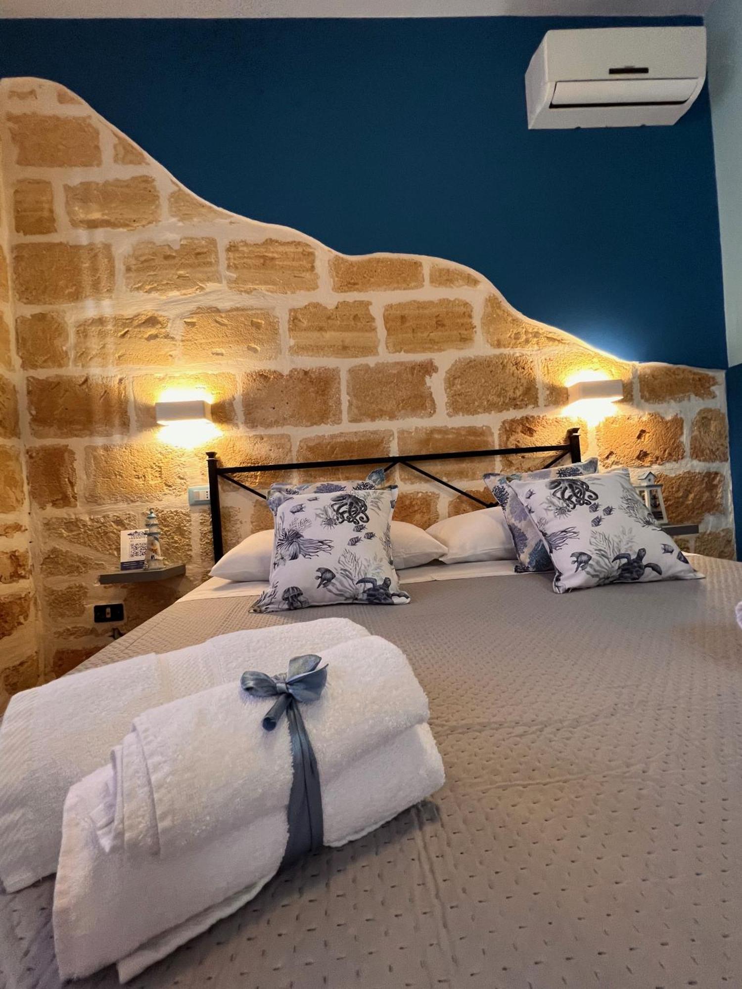 Celeste Rooms سان فيتو لو كابو المظهر الخارجي الصورة